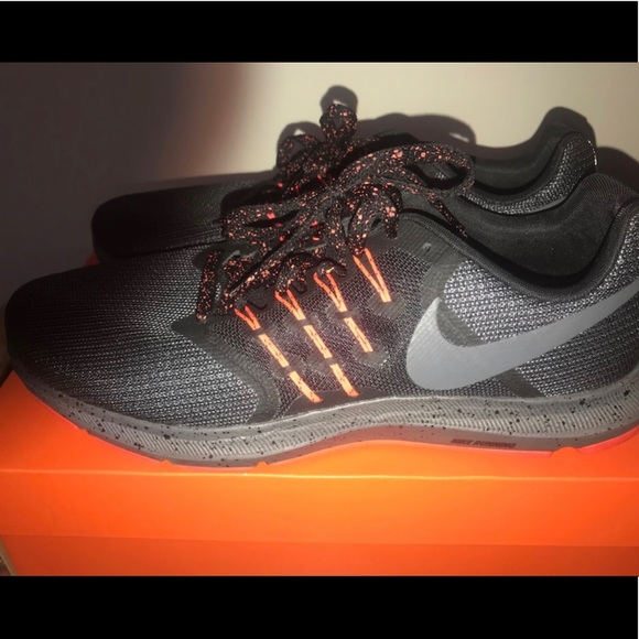 Nike running shoes - Picture 5 of 6